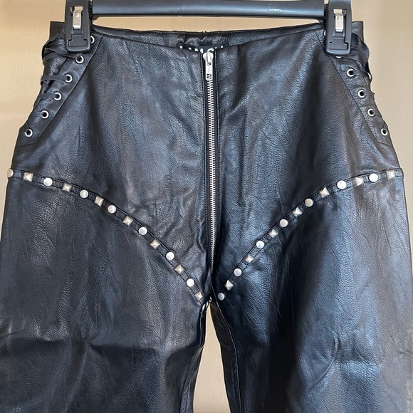 IAMGIA Luther Chap Pant in color black, size xxs. NWT - Picture 4 of 8